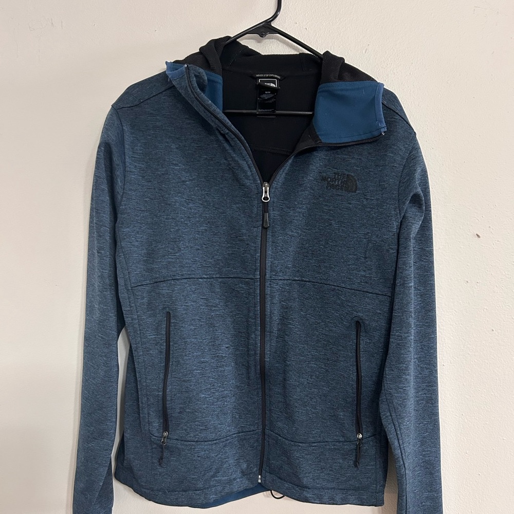 Men’s North Face full zip jacket with hood